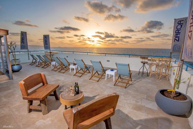 נוף פנורמי לים התיכון - זרקא מלון בוטיק