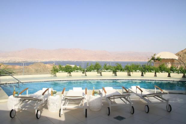 נוף פנורמי מרהיב להרי אילת והים האדום הישר משפת הבריכה - Ella Sun Eilat