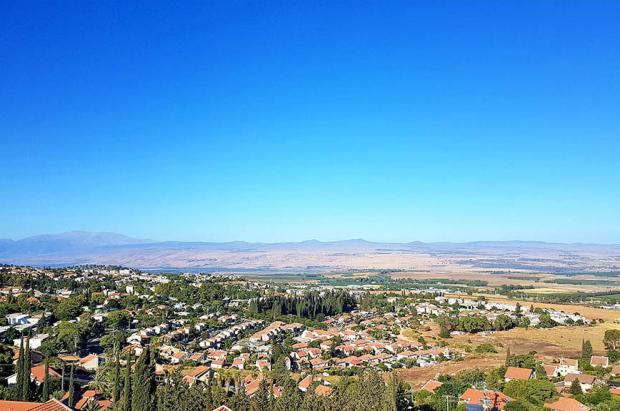 נוף מרהיב המשלב הרים וירוק - Adva Gvoha Ma'al Kolem