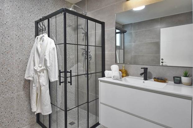 חדר הרחצה בסוויטה - סוויטת וארדה