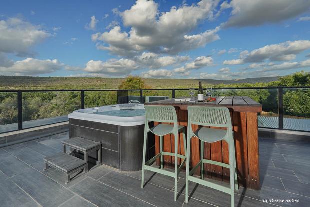 ג'קוזי ספא פרטי מול נוף קסום ג'קוזי ספא פרטי מול נוף קסום - collina verde