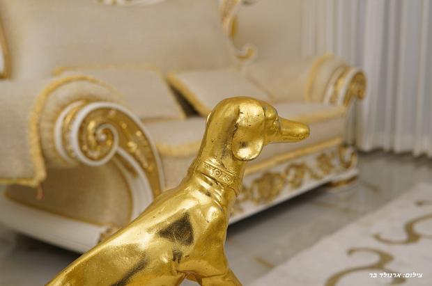 אלמנטים מוזהבים ויוקרתיים - גולד ריץ'- Gold Rich - סוויטת יוקרה